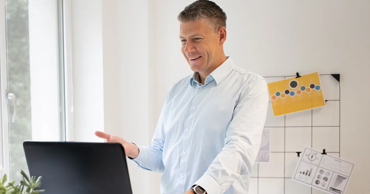 Virtual Classroom vs. e-learning